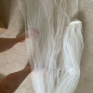 Wedding veil with comb top and tiny crystals